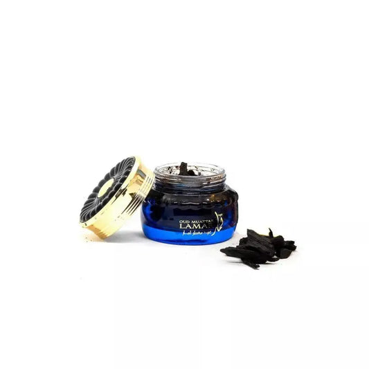 Deep blue glass jar of Bukhoor Lamar Oud Muattar 50g incense by Ard Al Zaafaran