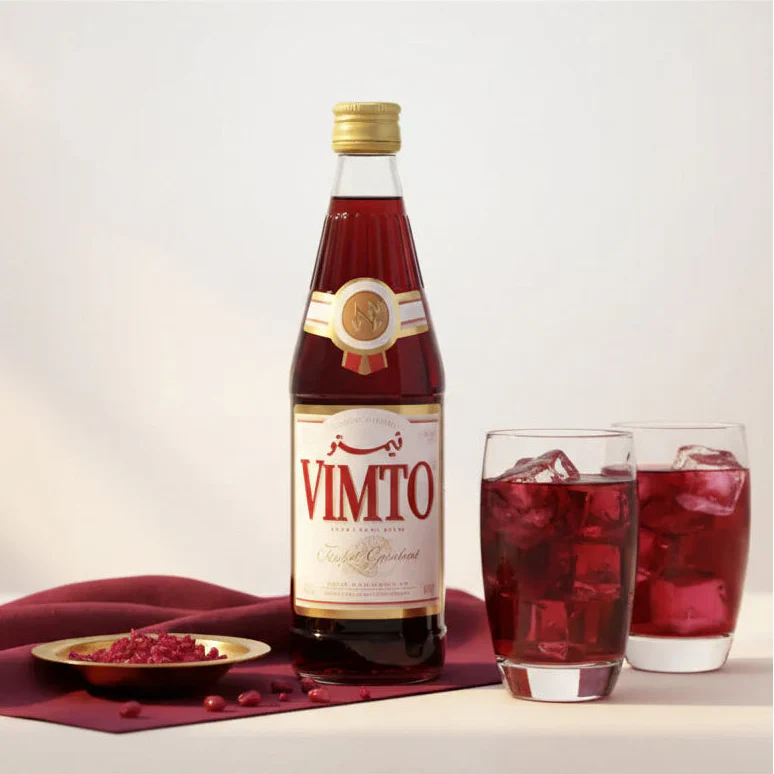 Vimto Arabic Fruit Cordial 710ml Original Glass Bottle – Ramadan Drink UK | Noor East
