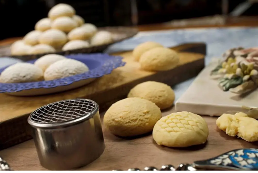 Silver metal cookie press with fine mesh top for making middle eastern egyptian cookies kahk with malban 500g el saidy