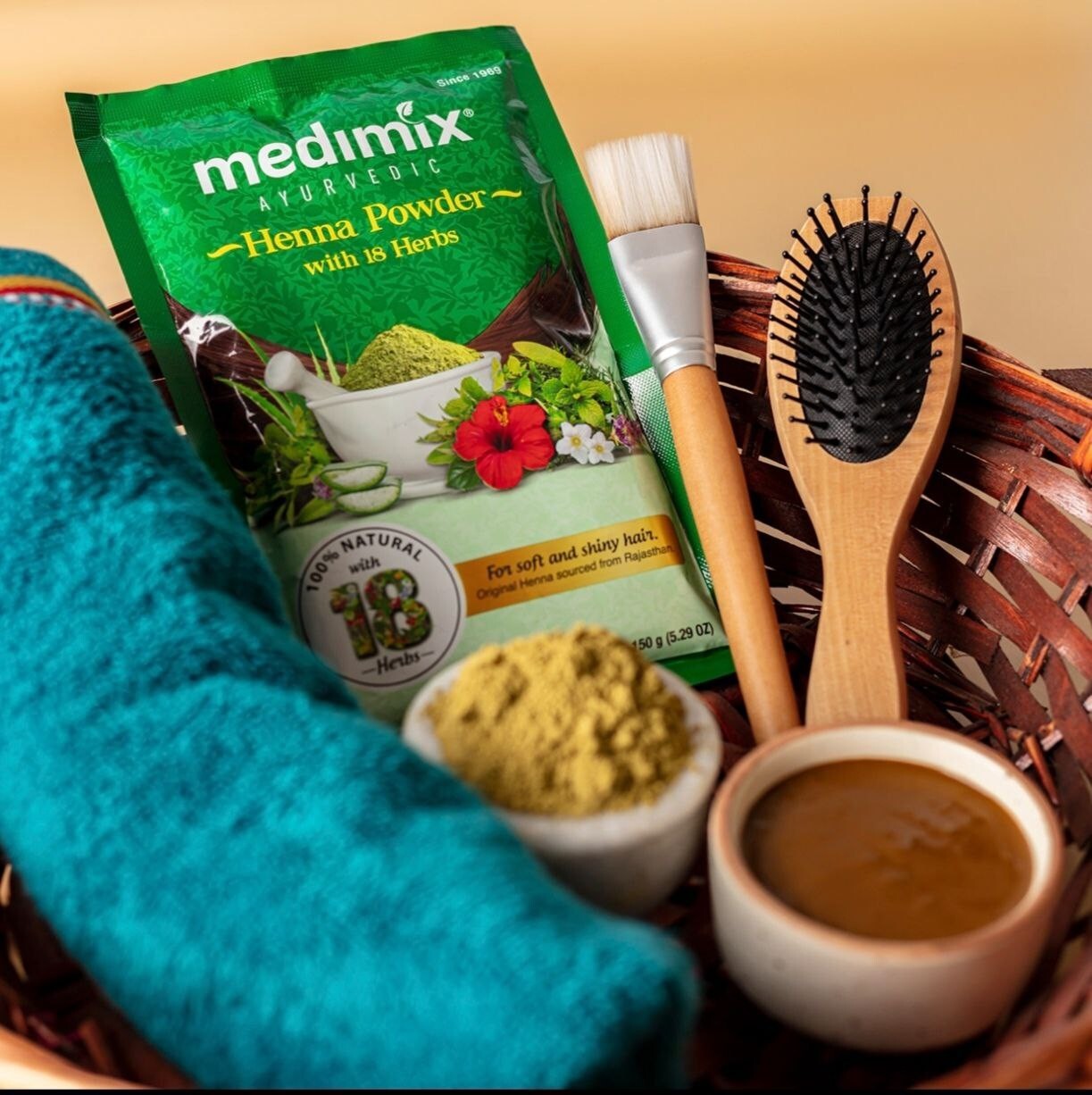 Medimix Henna Powder 150g & 400g – 18 Herbs | 100% Natural Hair Color & Careحناء - Health & Beauty:Natural &