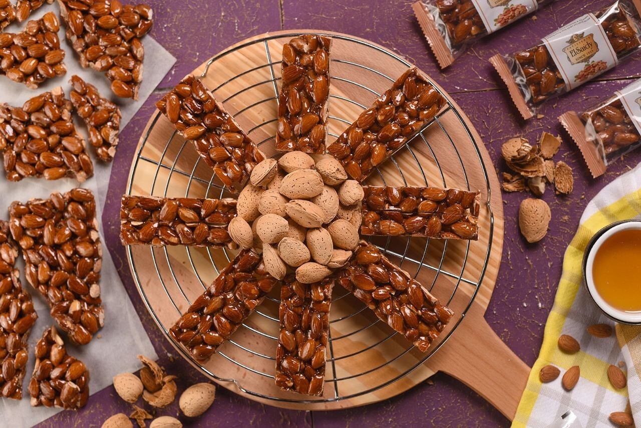Middle Eastern Sweets–9 Boxes of Kahk Baklava Cookies&Nut Bars (Natural)حلويات - Home Furniture & DIY:Food & Drink:Food
